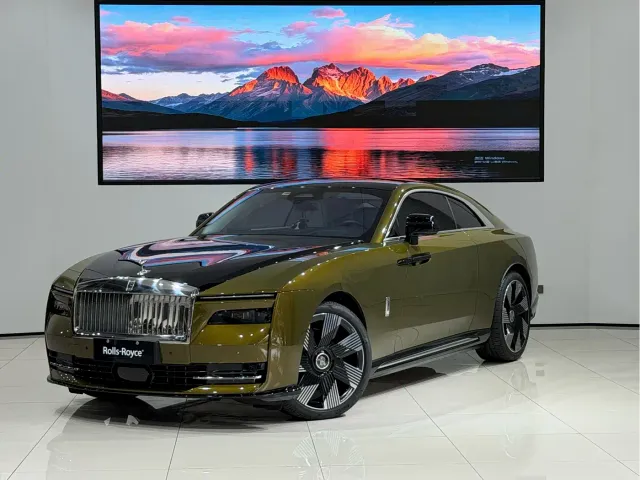 Фотография автомобиля — Rolls-Royce Spectre