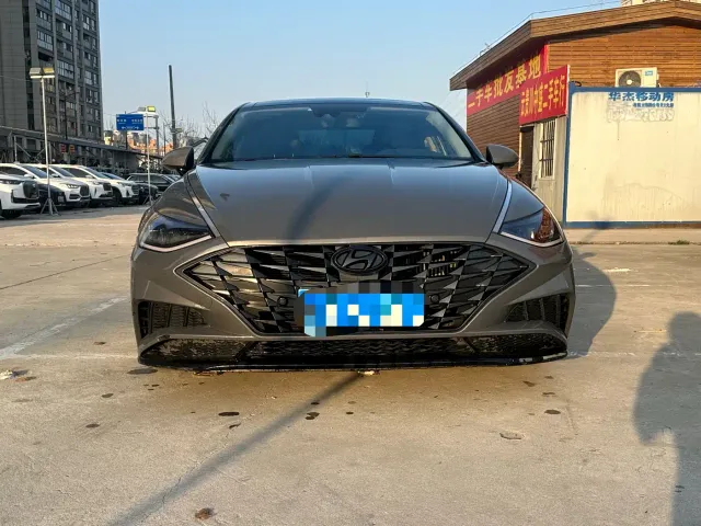 Hyundai Sonata — Фото автомобиля 2
