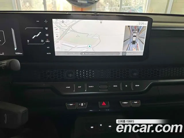 Kia Tasman Tasman 2.5T Бензин 4WD — Фото автомобиля 11