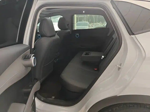 BYD Yuan PLUS — Фото автомобиля 16