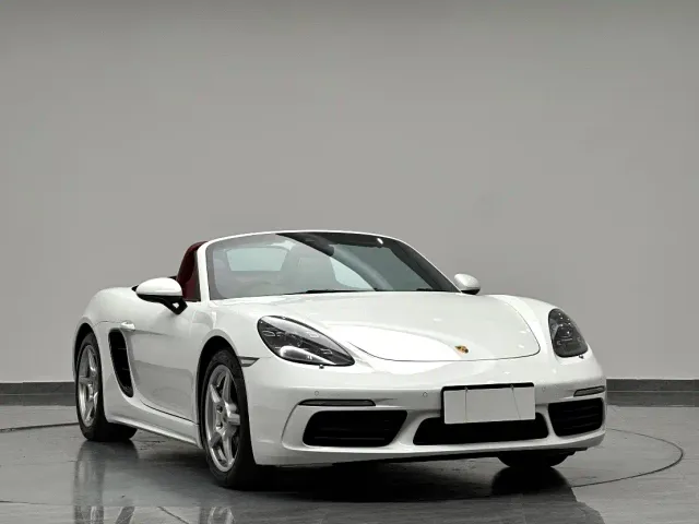 Porsche 718 — Фото автомобиля 3