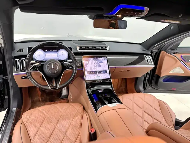 Mercedes-Benz Maybach S-Class — Фото автомобиля 14