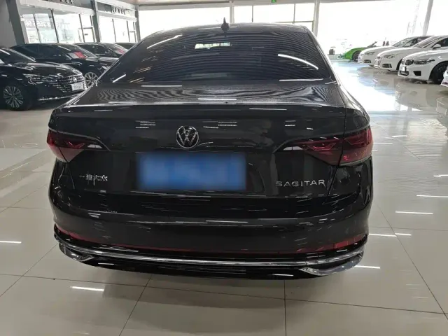 Volkswagen Sagitar — Фото автомобиля 6