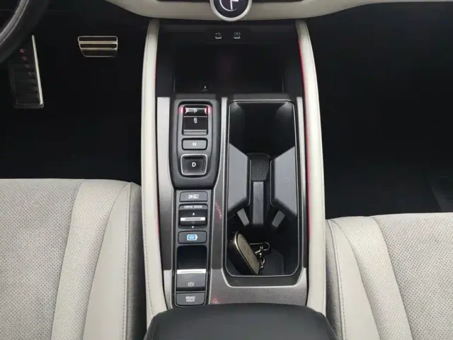 Honda Accord — Фото автомобиля 16