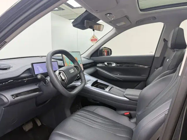 Geely Galaxy E5 — Фото автомобиля 10