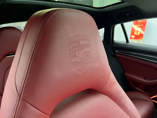 Porsche Panamera — Фото автомобиля 30