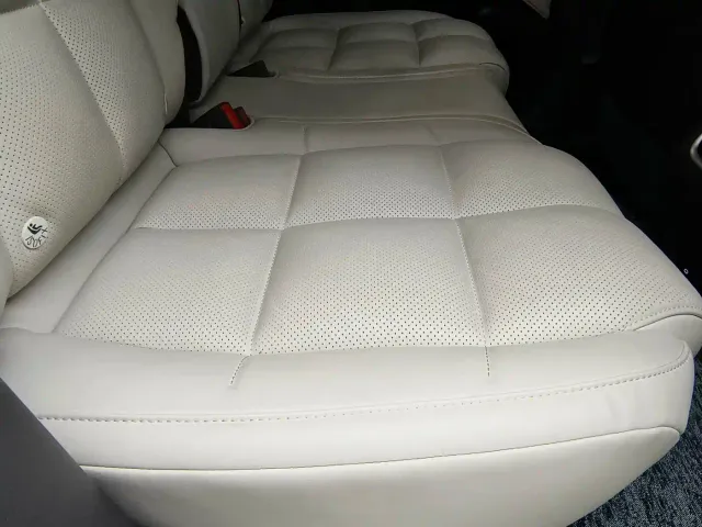 IM Motors LS6 — Фото автомобиля 23