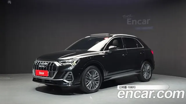 Фотография автомобиля — Audi Q3 F3