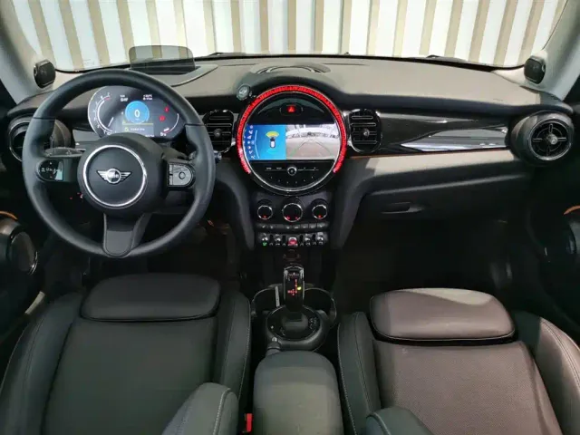 MINI Hatch — Фото автомобиля 9