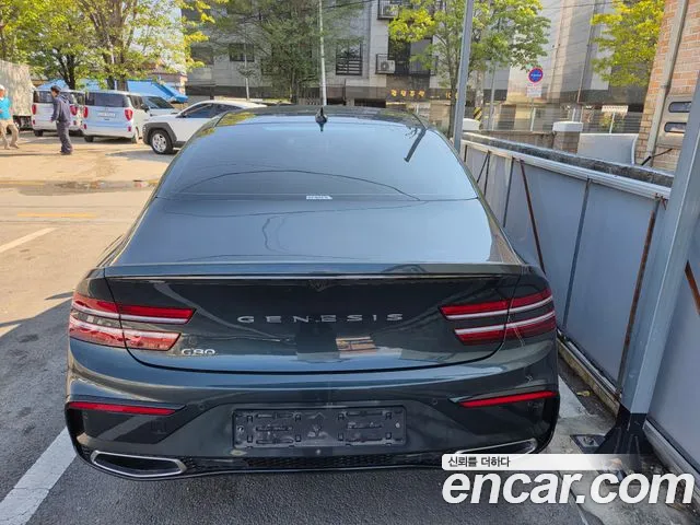Genesis G80 RG3 — Фото автомобиля 3