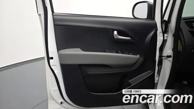 Kia RAY Новый Kia Ray Signature — Фото автомобиля 23