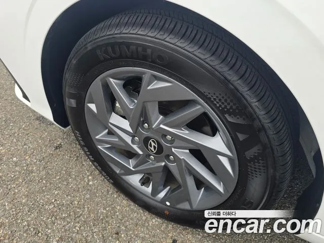 Hyundai Avante — Фото автомобиля 7