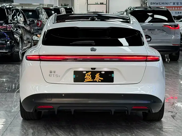 Nio ET5 Touring — Фото автомобиля 6