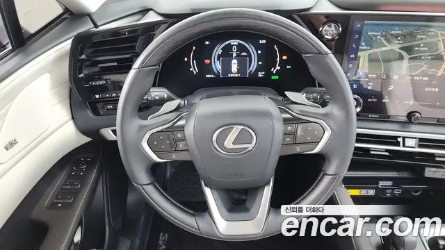 Lexus RX — Фото автомобиля 13