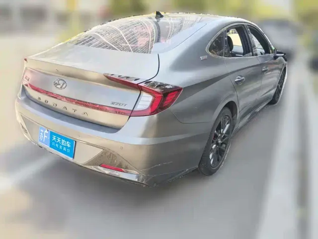 Hyundai Sonata — Фото автомобиля 2