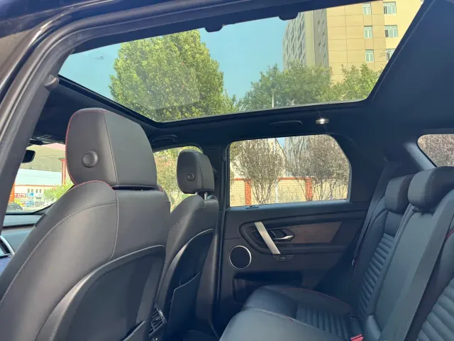 Land Rover Discovery Sport 2022 Model 249PS R-Dynamic S Performance Edition 5-Seater — Фото автомобиля 9