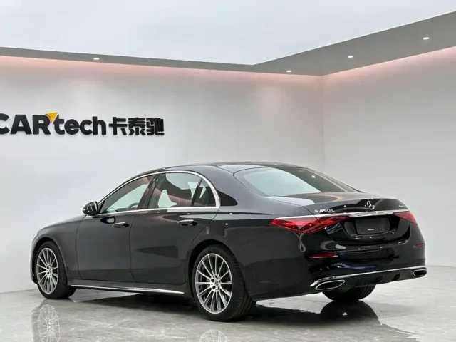 Mercedes-Benz S-Class — Фото автомобиля 3