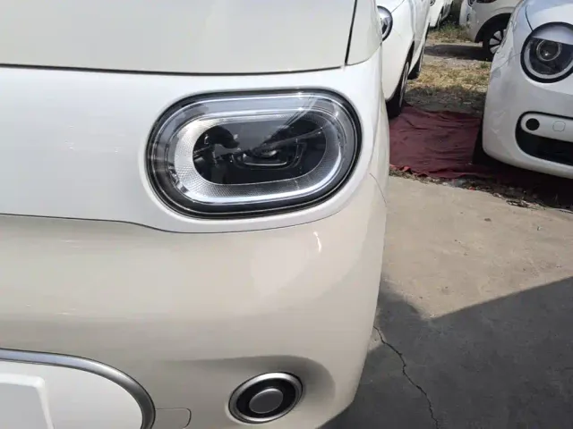 Wuling Hongguang Mini EV — Фото автомобиля 23