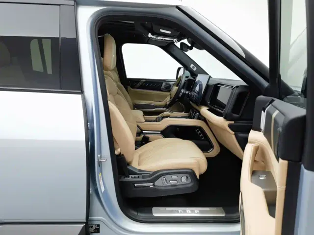 BYD FangChengBao Leopard 8 — Фото автомобиля 23