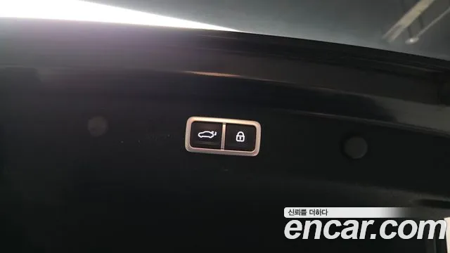 Hyundai Grandeur GN7 — Фото автомобиля 24