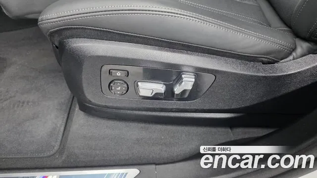BMW X5 xDrive 40i M Sport — Фото автомобиля 26
