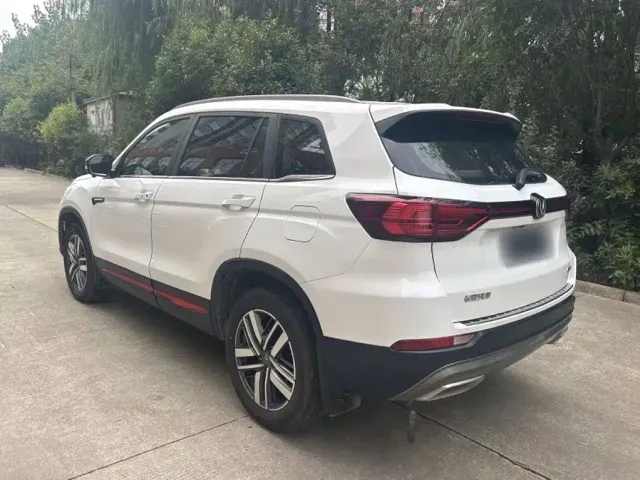 Changan CS75 — Фото автомобиля 9