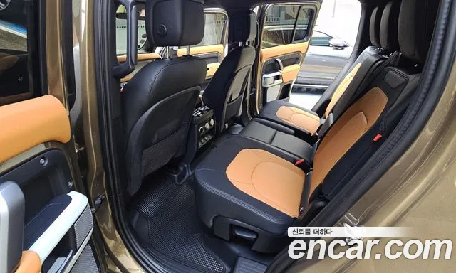 Land Rover Defender L663 — Фото автомобиля 10