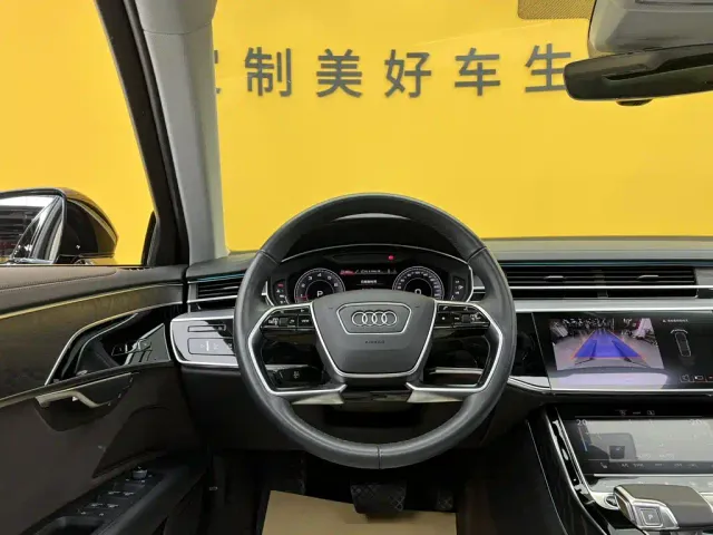 Audi A8 — Фото автомобиля 19