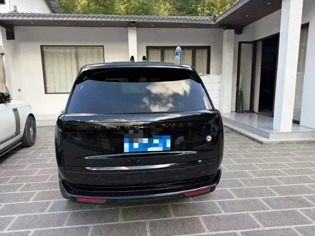 Land Rover Range Rover — Фото автомобиля 6