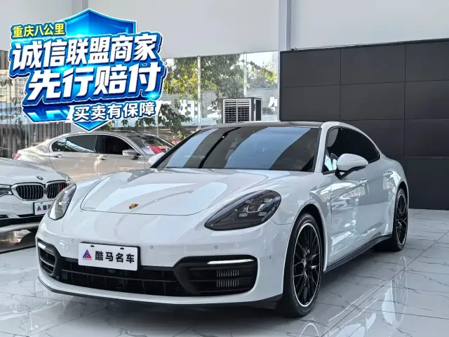 Фотография автомобиля — Porsche Panamera