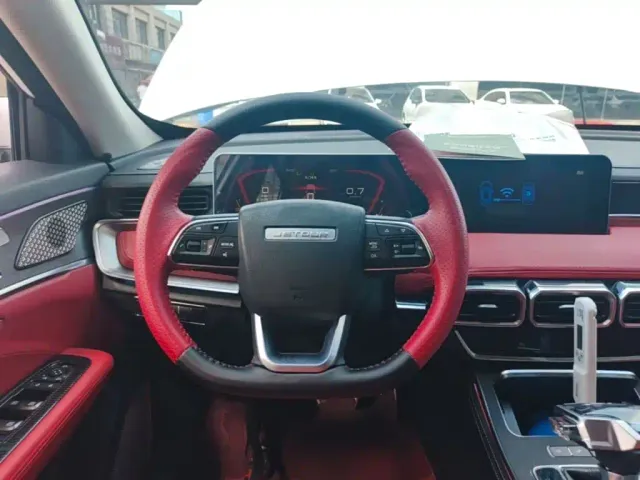 Jetour X70 Plus — Фото автомобиля 10