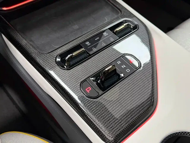 Lotus Emeya — Фото автомобиля 12