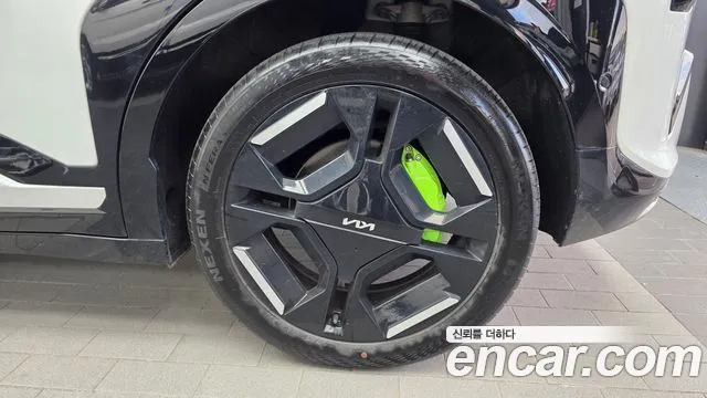 Kia EV3 — Фото автомобиля 6