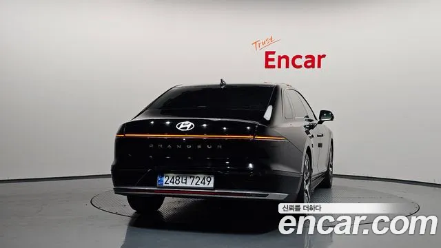 Hyundai Grandeur GN7 — Фото автомобиля 4