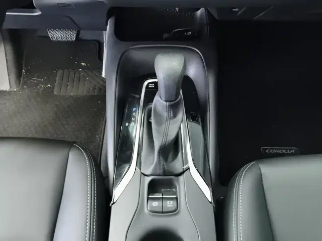 Toyota Corolla — Фото автомобиля 16