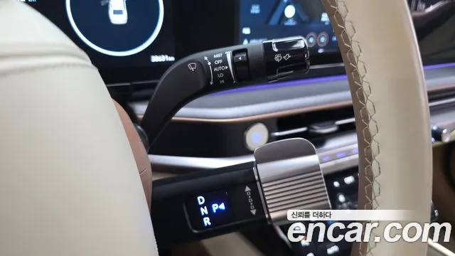 Hyundai Grandeur GN7 — Фото автомобиля 12