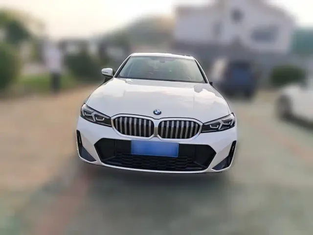 BMW 3 Series — Фото автомобиля 22