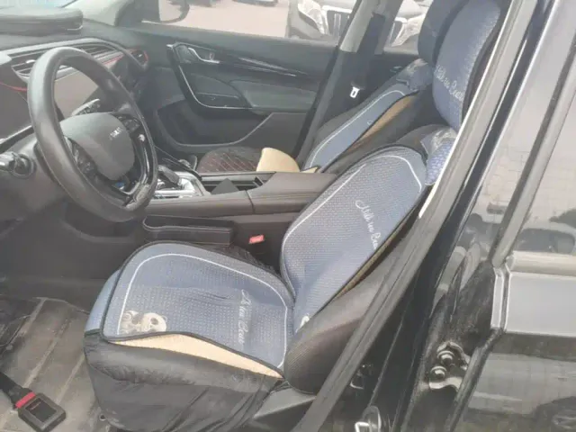 Dongfeng Fengshen AX7 — Фото автомобиля 14