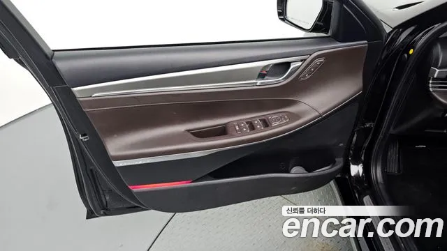 Hyundai Grandeur Новый Grandeur IG — Фото автомобиля 21