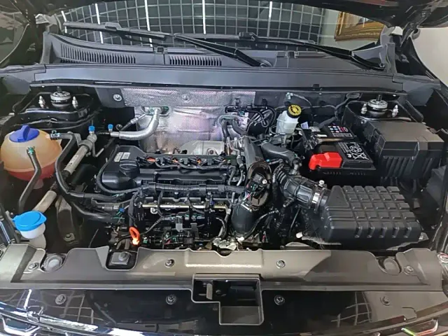 Chery Tiggo 8 — Фото автомобиля 19