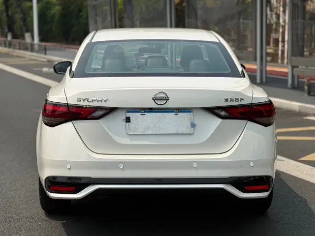 Nissan Sylphy — Фото автомобиля 7