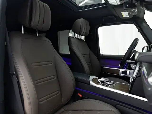 Mercedes-Benz G-Class — Фото автомобиля 14