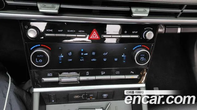 Hyundai Santa Fe MX5 — Фото автомобиля 30