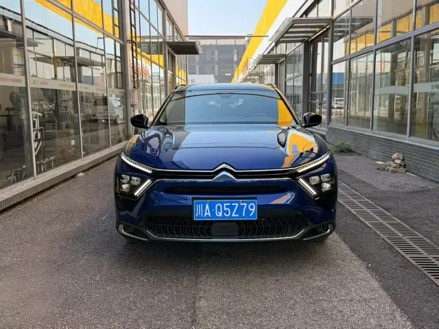 Citroen C5 X — Фото автомобиля 2