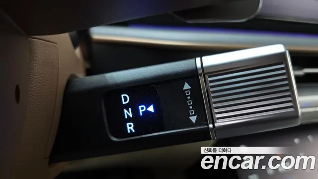 Hyundai Grandeur GN7 — Фото автомобиля 12