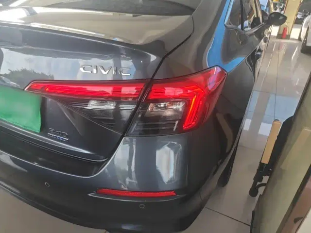 Honda Civic — Фото автомобиля 7