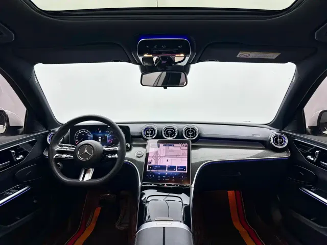 Mercedes-Benz C-Class — Фото автомобиля 8