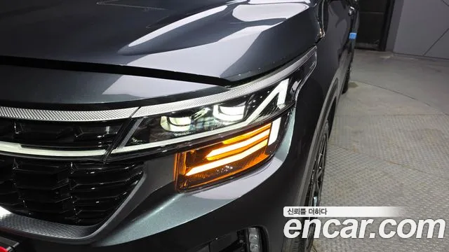 Kia Seltos — Фото автомобиля 21