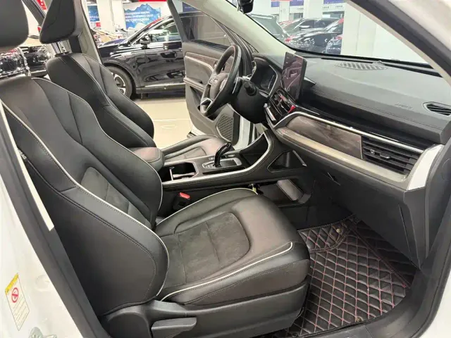 Haval H6 — Фото автомобиля 15