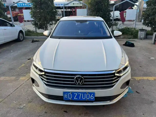 Volkswagen Lavida — Фото автомобиля 3